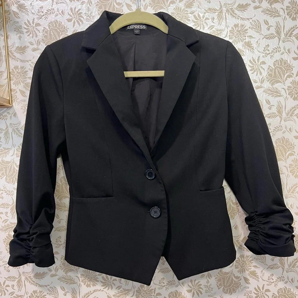 Express Blazer - Picture 5 of 5